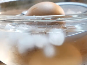 超簡單完美半熟水煮蛋做法