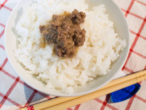 沖繩零失敗肉味噌拌飯 | 拌飯捏飯糰最適合