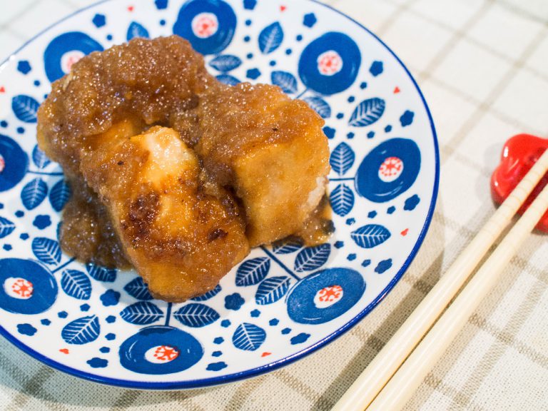 柑橘醋醬油（ぽん酢）雞肉蘿蔔煮 步驟7