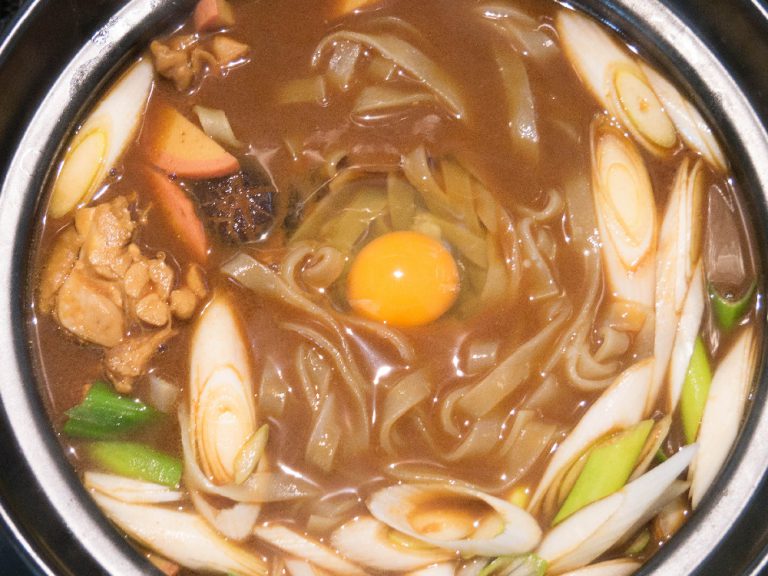 味噌鍋燒烏龍麵｜名古屋名物 步驟3