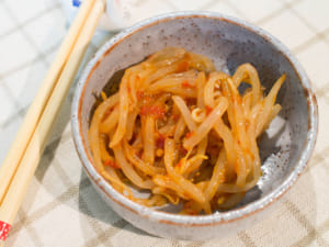 涼拌辣豆芽