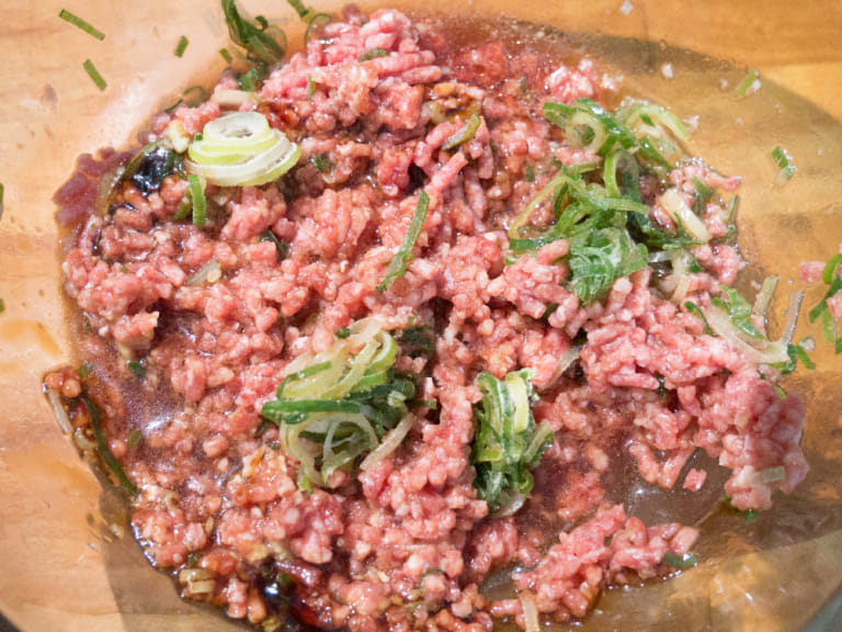 微波爐輕鬆做｜中華風肉末豆腐 步驟1