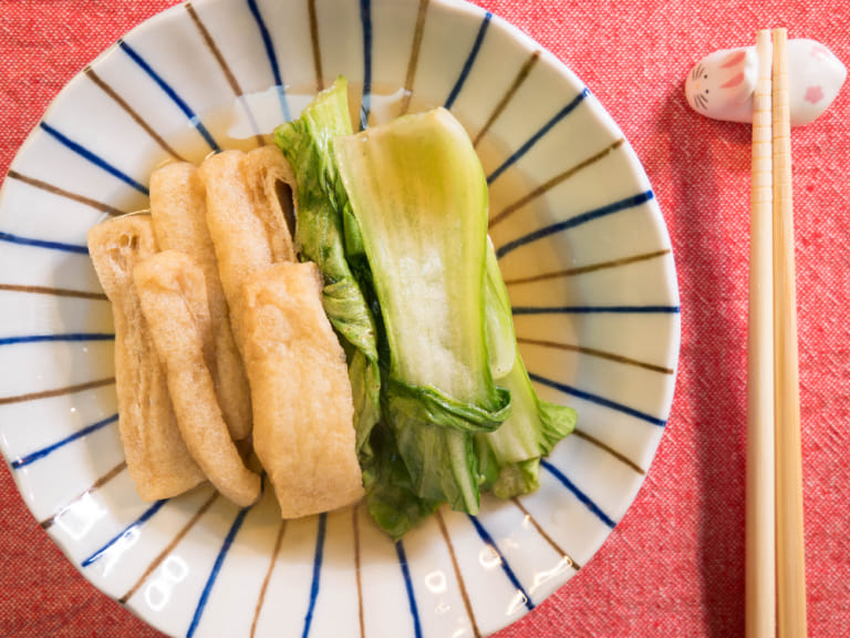 微波爐料理｜浸煮豆皮青江菜 步驟4