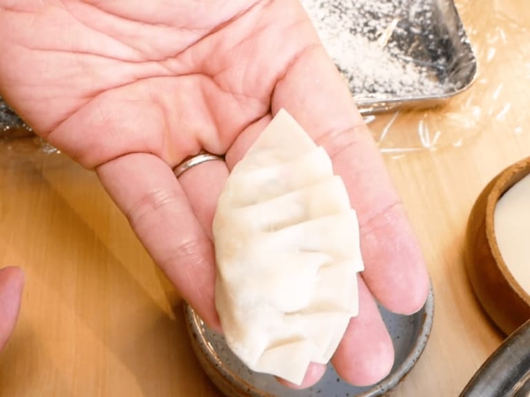 停不了口的美味｜日式餃子作法 步驟4