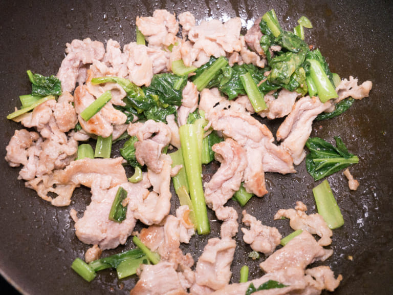 豬肉小松菜拌飯 步驟4
