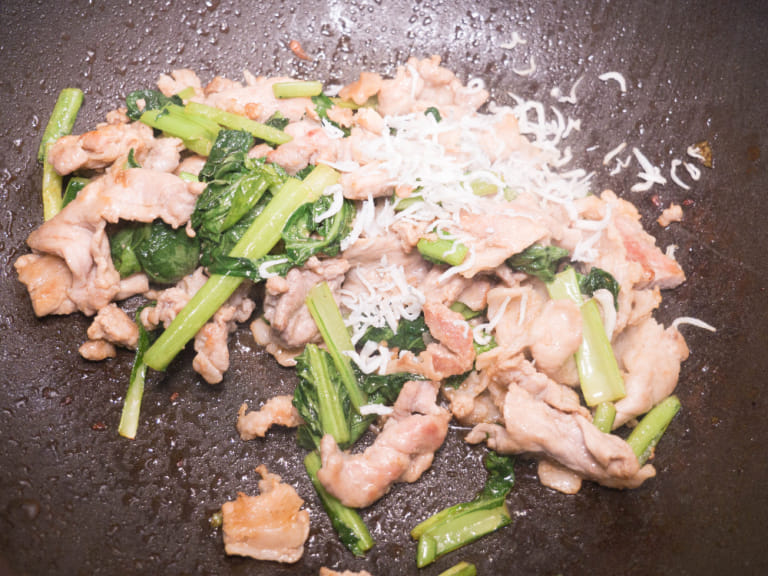 豬肉小松菜拌飯 步驟6