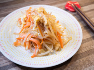 沖繩風薑絲蛋炒豆芽