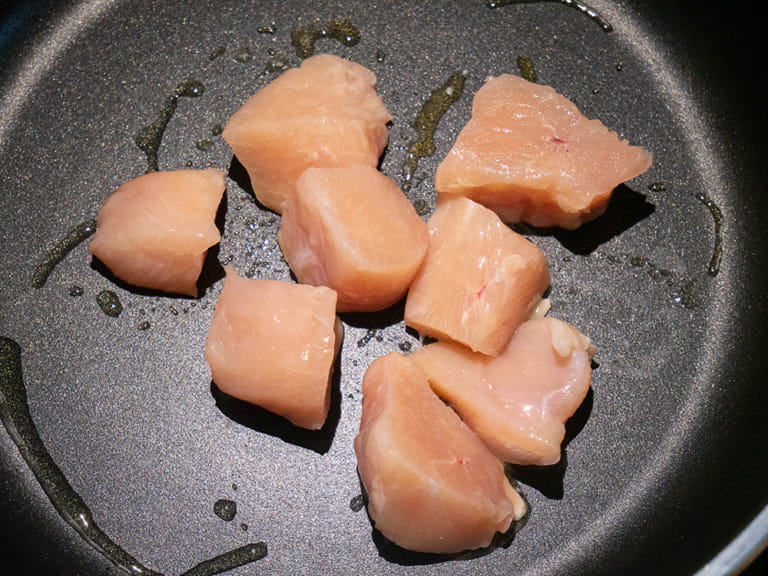 番茄雞肉咖哩 步驟2