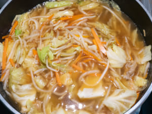 日式中華醬油湯麵｜湯頭作法