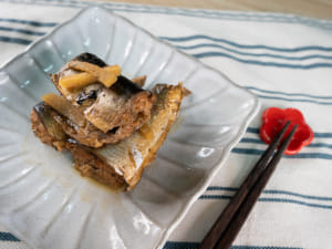 不用挑刺的日式燉煮秋刀魚食譜