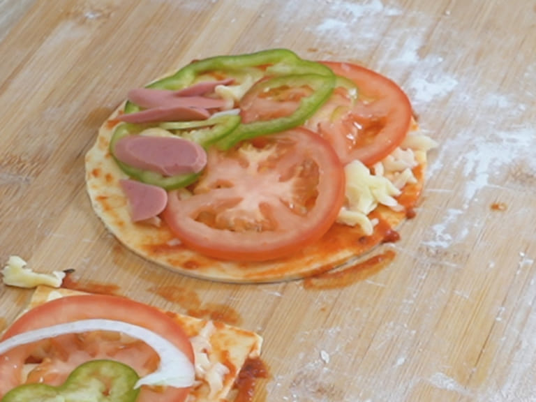 從餅皮開始自製薄皮pizza | 法國食物處理機Magimix（廚房小超跑） 步驟7