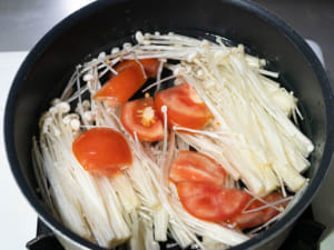 金針菇番茄蛋花湯｜10分鐘快速湯品