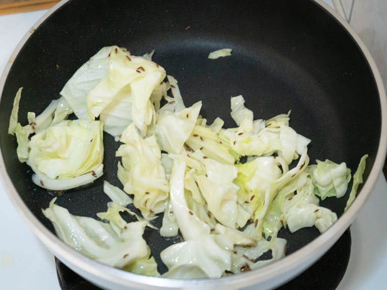 高麗菜印度achar小菜 步驟3