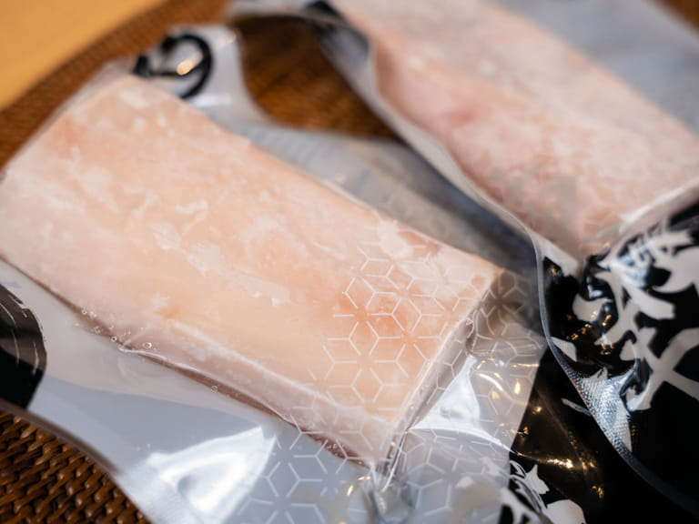 高蛋白美食，鬼頭刀酥炸魚排｜晟品凍洋 步驟1