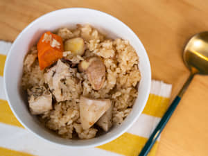 菱角雞肉奶油蒜香炊飯
