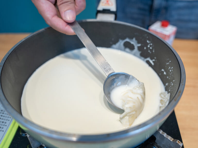 歐洲鮮奶油｜歐式奶酪Panna Cotta 步驟4