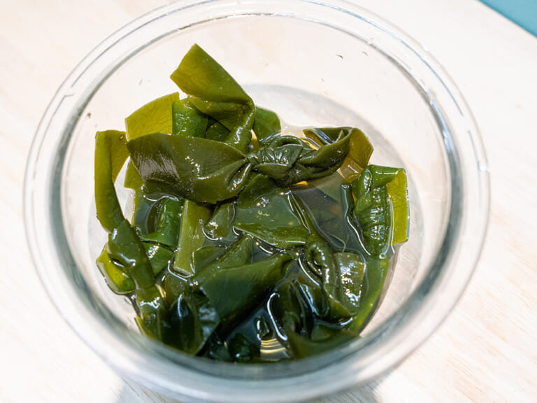 醋漬昆布 步驟2