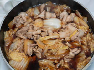 白菜豬肉壽喜燒煮