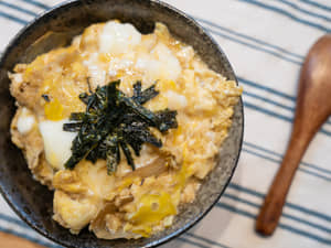 鰹魚醬油玉子丼｜古早味丼飯