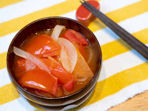 洋蔥番茄排毒湯