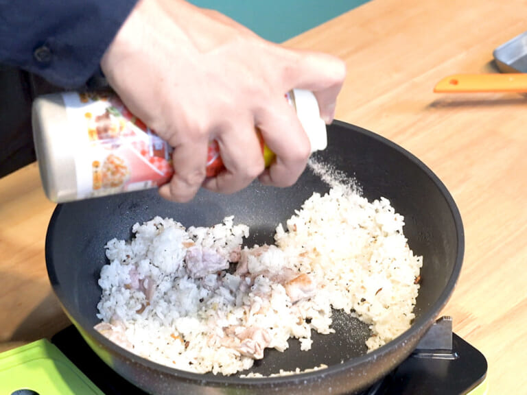 鹽味黑胡椒豬肉炒飯｜全聯省錢食譜 步驟4