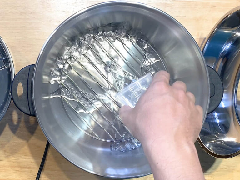 日式甘辛咖哩飯的美味秘訣｜最超值的傳家寶，貴夫人304食品級不鏽鋼電鍋 步驟1