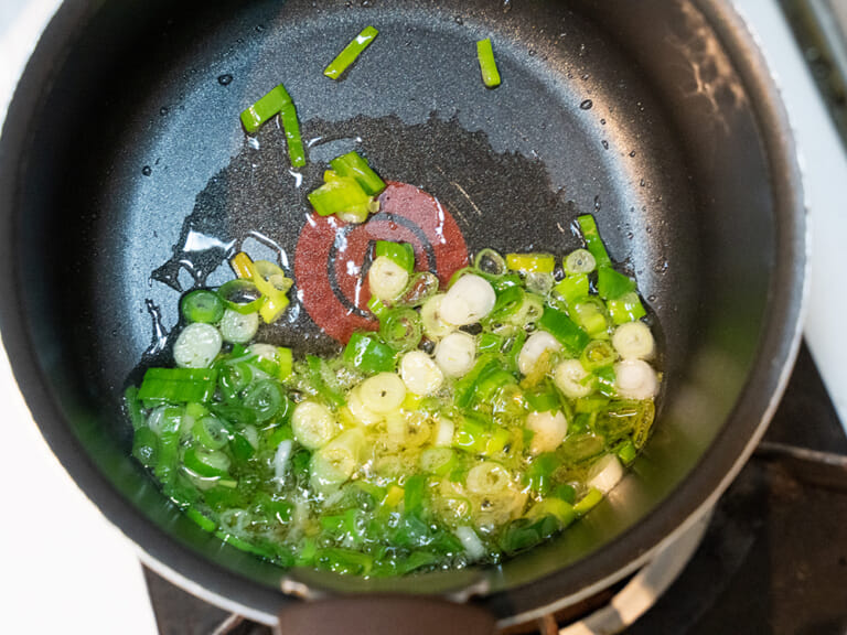 煮干叉燒拉麵 步驟5