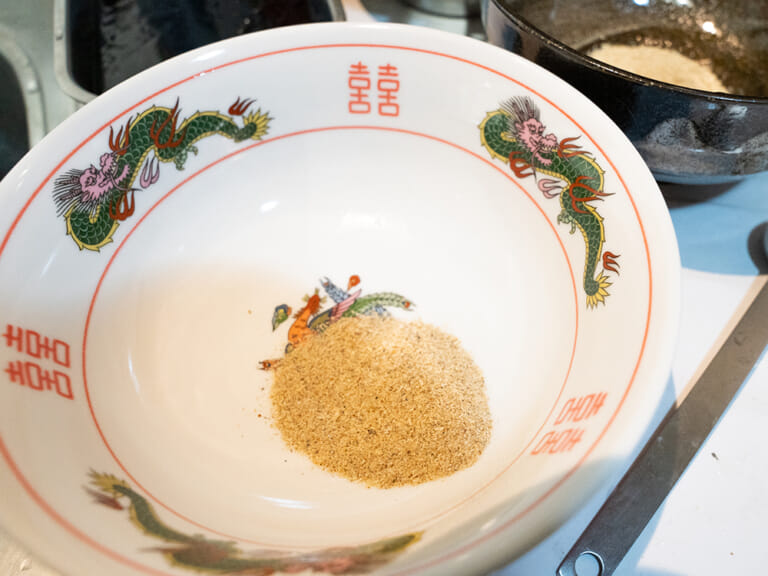 煮干叉燒拉麵 步驟7