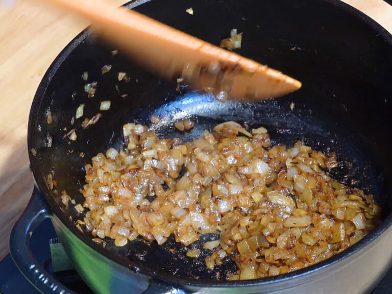 歐風豬肉咖哩｜鑄鐵鍋食譜 步驟3