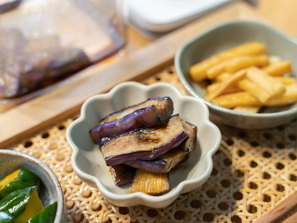 油漬茄子醬油，一次做一週份｜ANKOMN旋轉真空保鮮盒