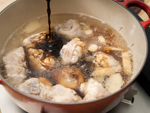 秋田傳統火鍋，烤米棒鍋，きりたんぽ鍋｜LE CREUSET火鍋鍋