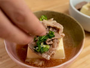 大阪名物，肉豆腐（肉すい）｜桂冠芙蓉豆腐