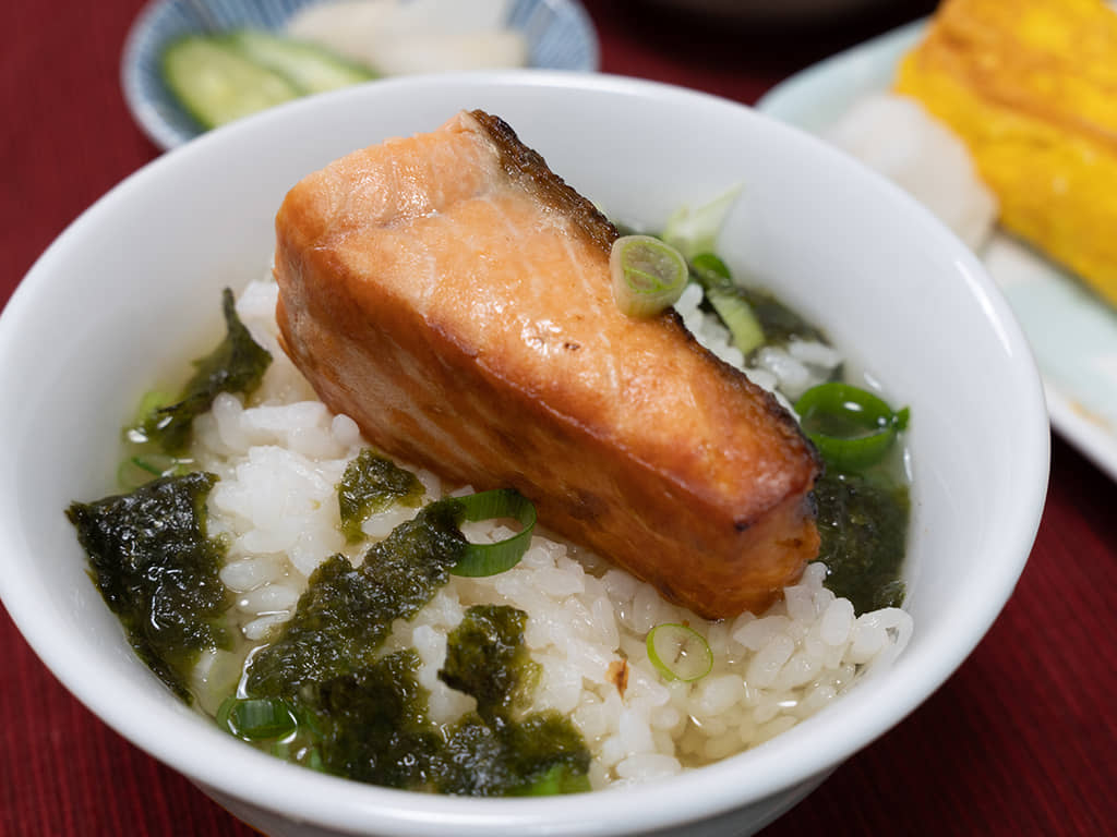 鮭魚茶泡飯做法