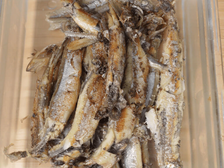 南蠻漬柳葉魚 步驟4