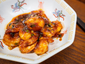 日本中華餐廳吃到的乾燒蝦仁，エビチリ