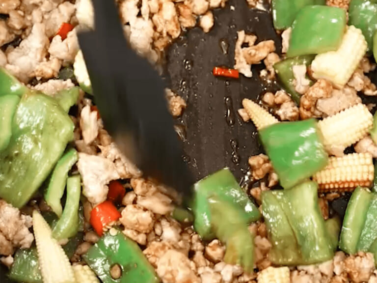 低醣打拋豬肉 步驟4