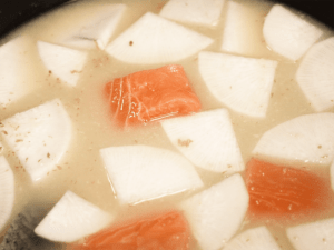 低醣版鮭魚燉煮蘿蔔