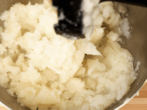 大蒜橄欖油鯷魚馬鈴薯沙拉