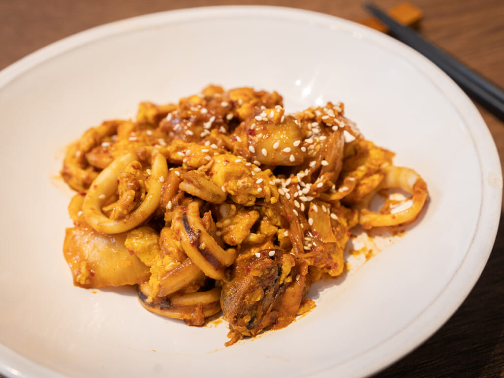 減醣食譜｜泡菜海鮮炒蛋