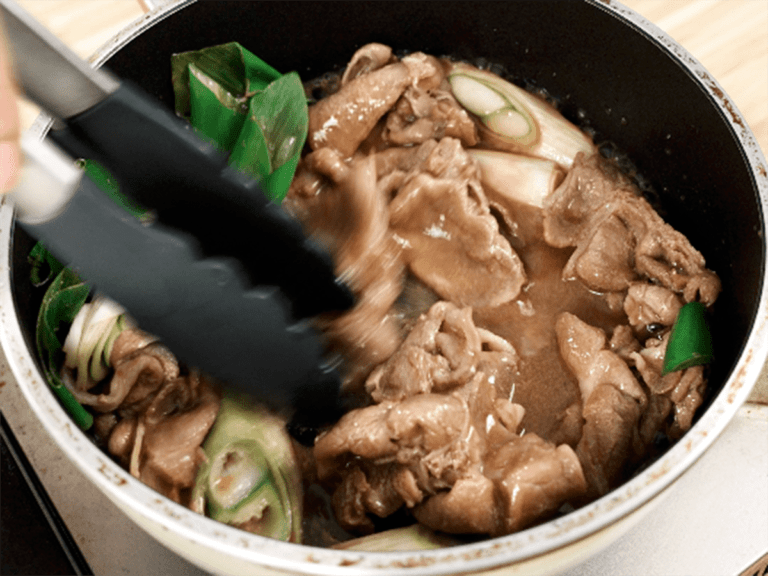 快手晚餐｜肉蕎麥湯麵 步驟2