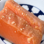 蒜香柚子醬油漬鮭魚生魚片