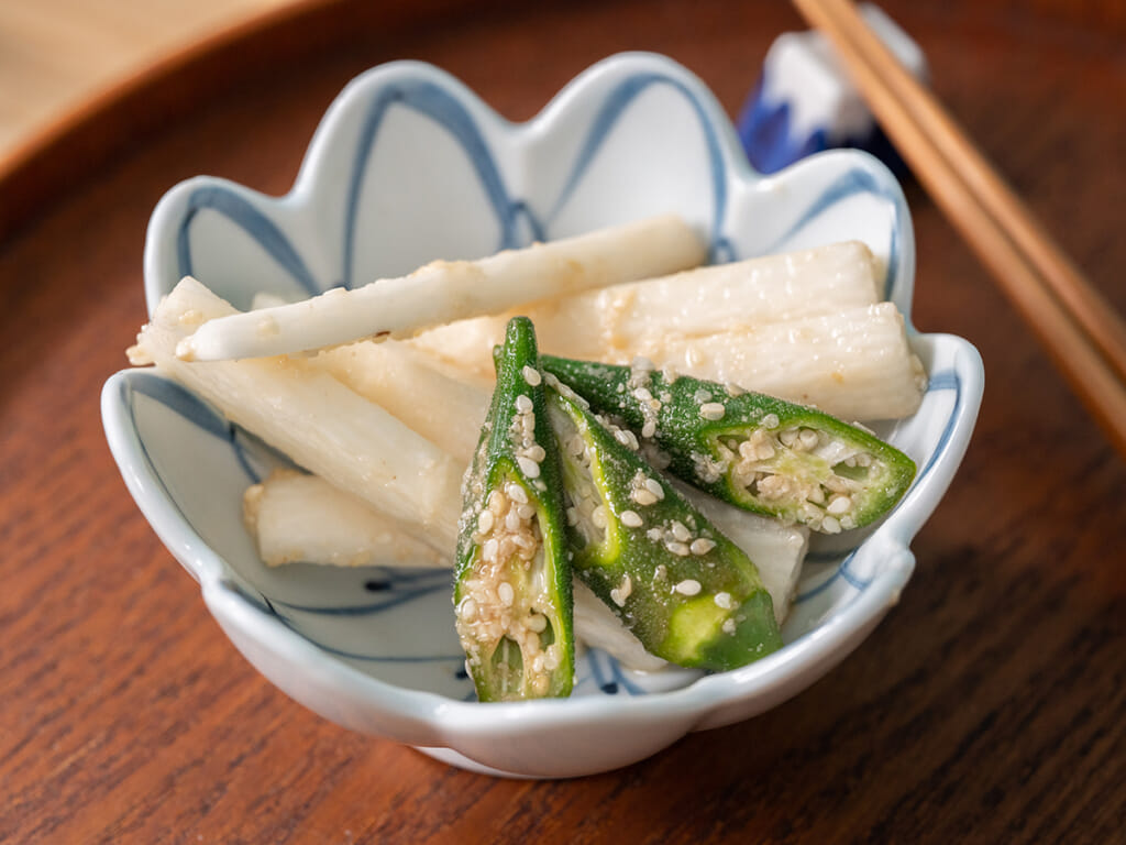 胡麻醋拌山藥秋葵