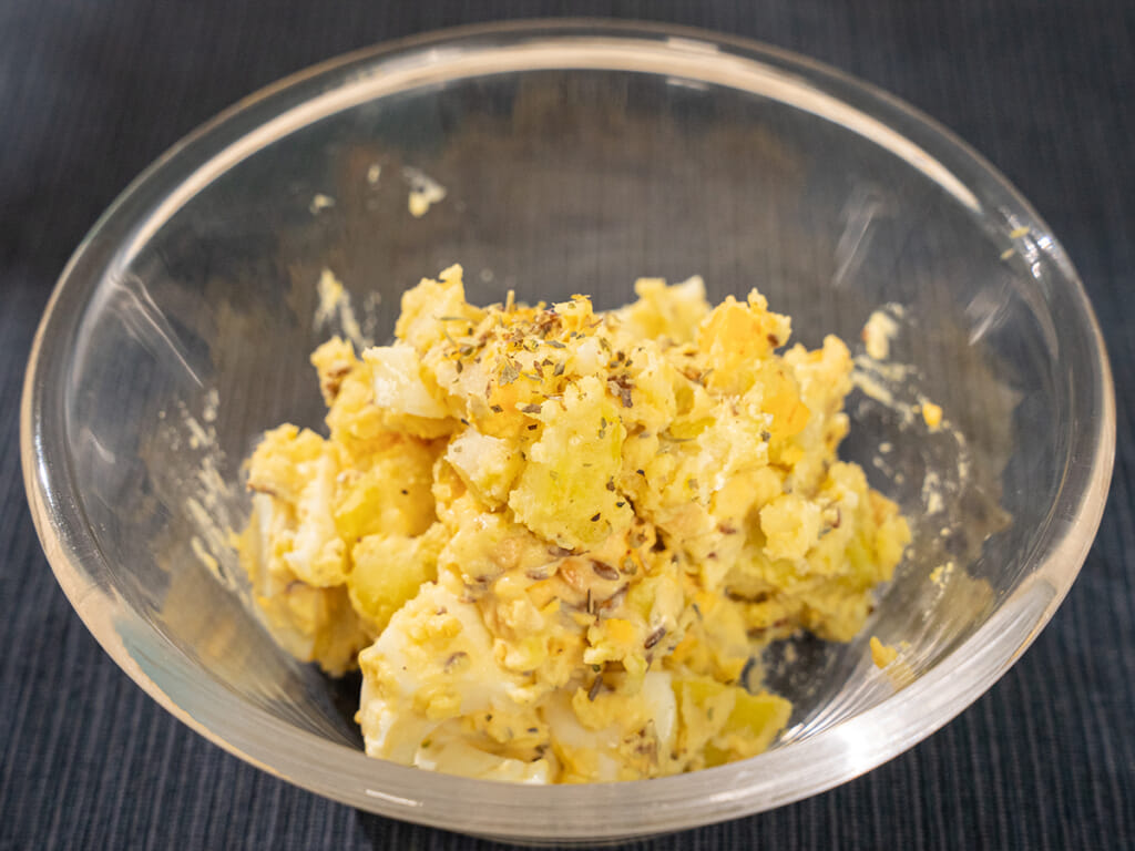 咖哩馬鈴薯蛋沙拉