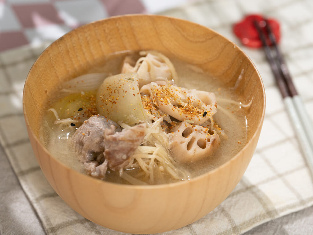 蓮藕生薑豚汁