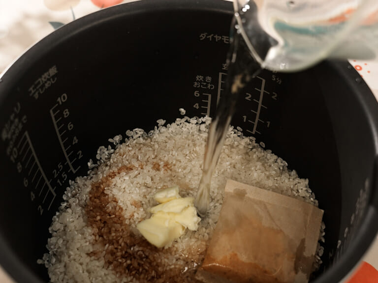 什菇炊飯・蔬菜高湯用法 步驟1