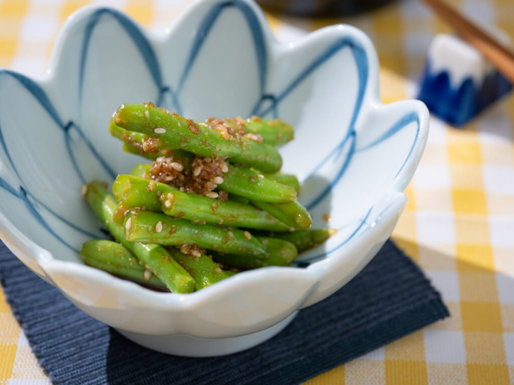 胡麻鰹魚醬油拌四季豆