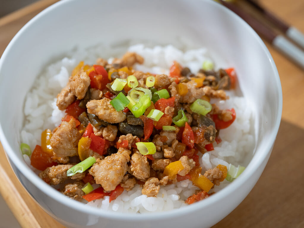 剝皮辣椒味噌炒肉末