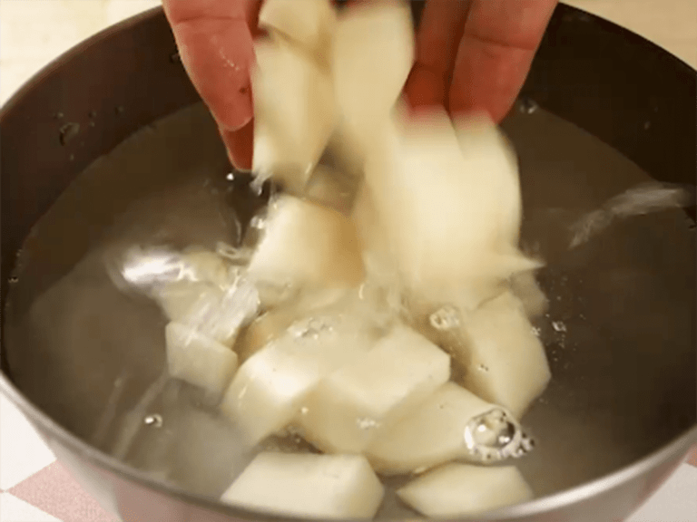 味噌鮭魚拌飯 步驟1