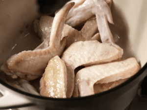 高湯醬油燉白菜雞翅