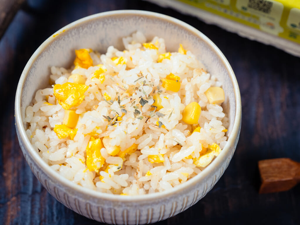 味噌玉米炒蛋炊飯
